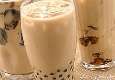 奶茶里的奶茶果是什么,奶茶中奶与茶的比例是多少