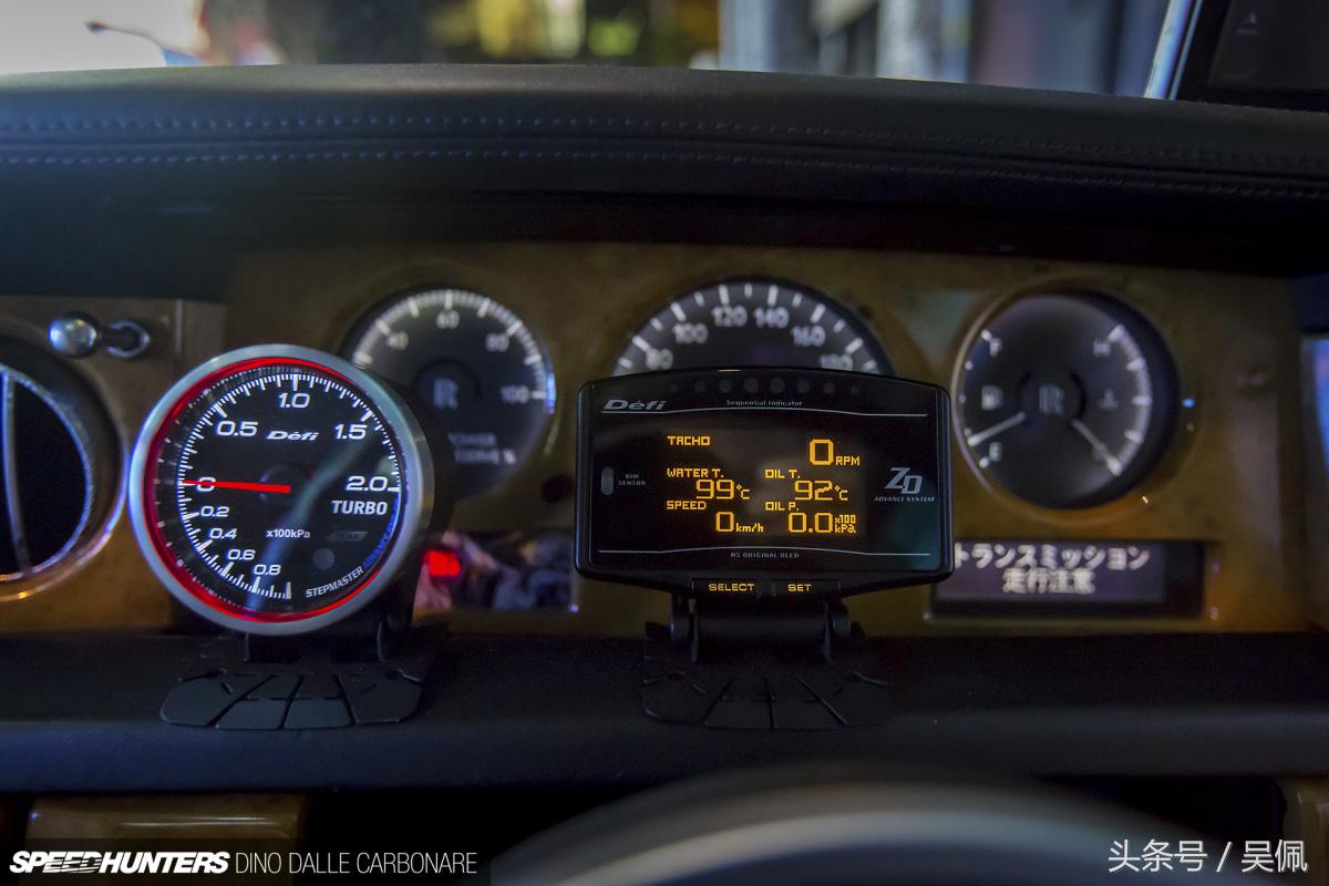 劳斯莱斯为什么不用丰田发动机,为了一把伞买劳斯莱斯