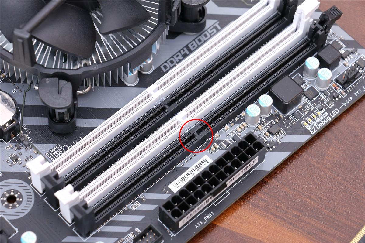 电脑怎么用光盘重新装机详细步骤,电脑重装系统教程win7一键装机