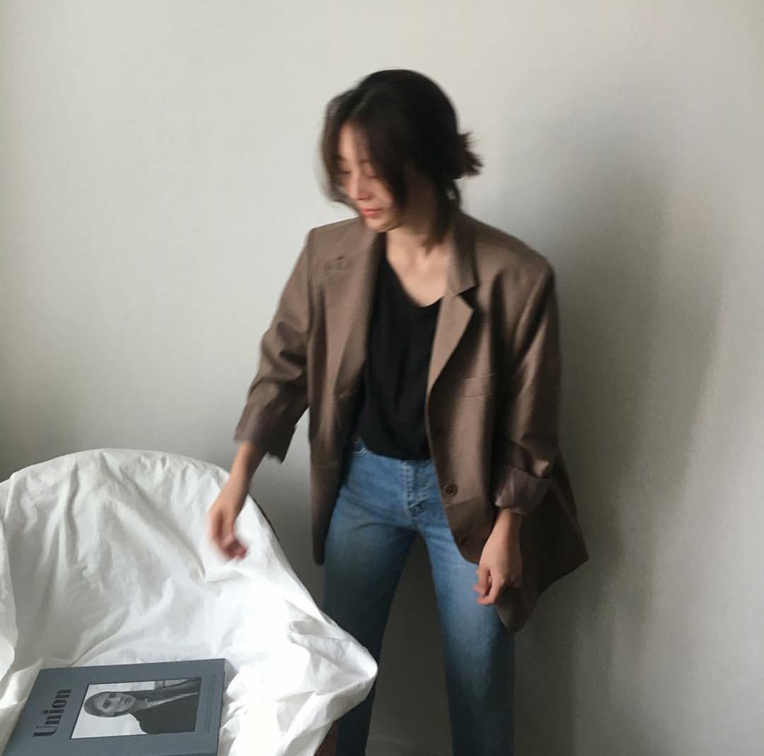 秋装搭配一整套休闲时尚减龄,有哪些秋装搭配实用又时髦的