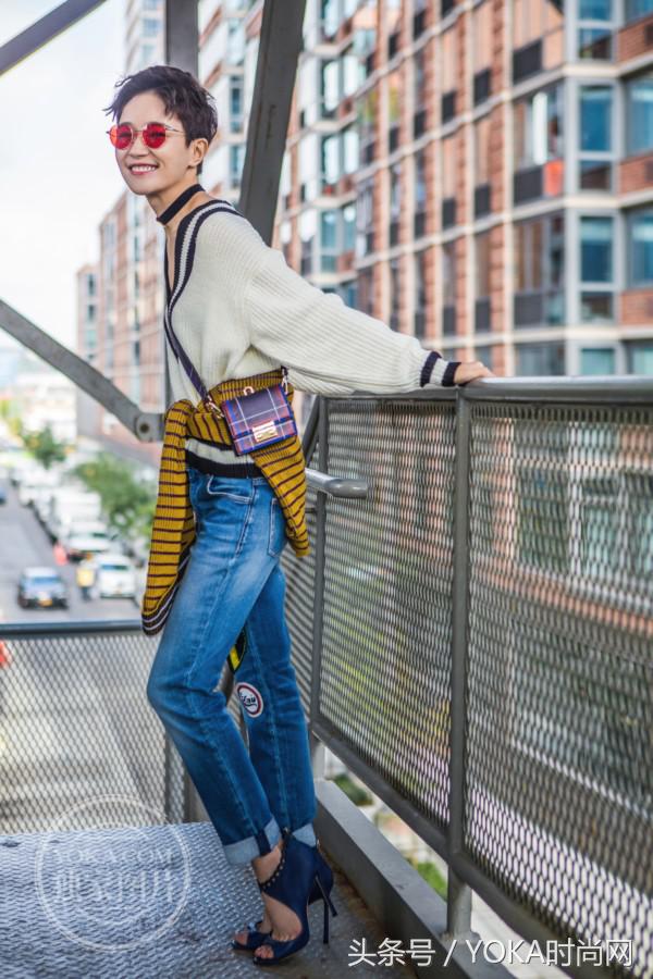 在路边拍照怎么摆姿势好看蹲着,在路边拍扭腰视频