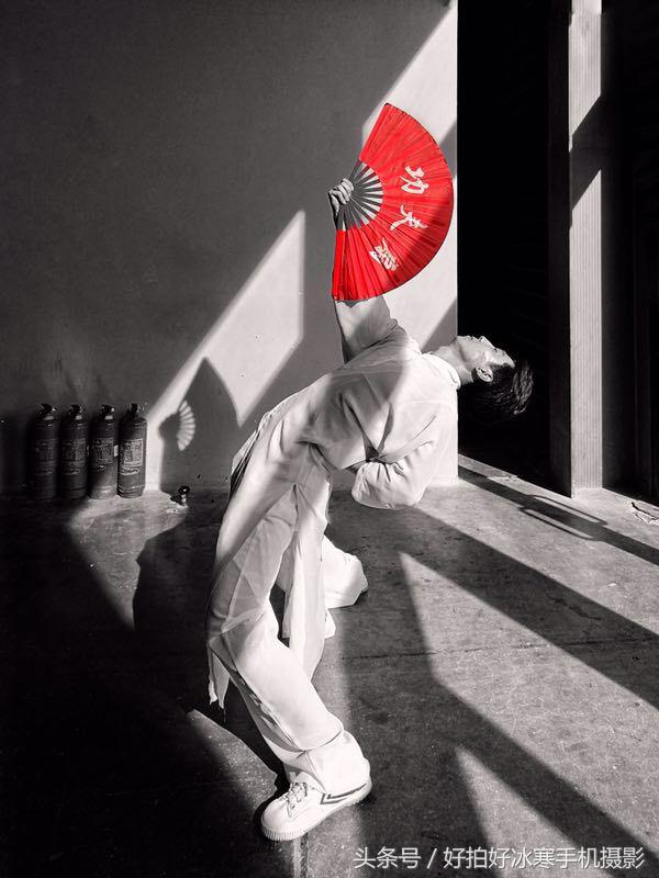 用手机拍出大片感,用手机就能拍出电影大片的感觉