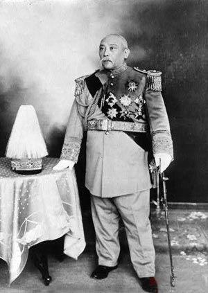 他为了恢复满清天下奏请溥仪做德国驸马被瑾妃骂为老怪物