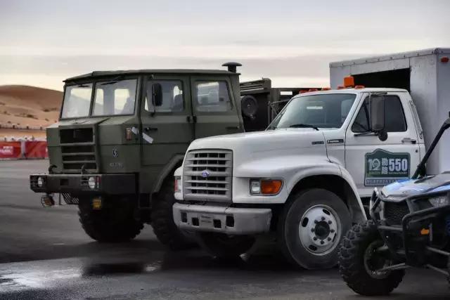 独家探营2017英雄会！不止硬汉越野车，还有超跑和战斗机？