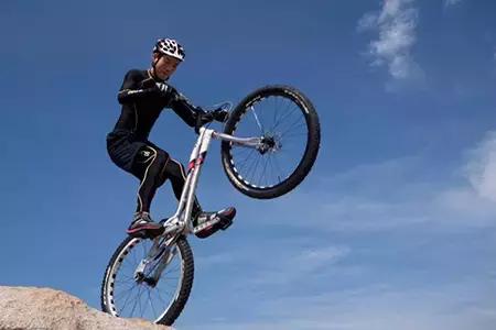 独特的骑行方式,各种骑行方式