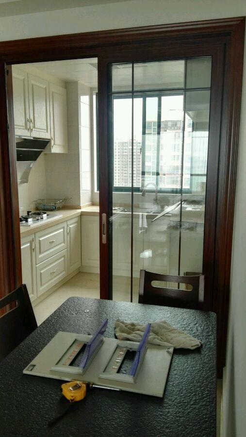 装修花了十个亿,家里家具大概花多少钱装修