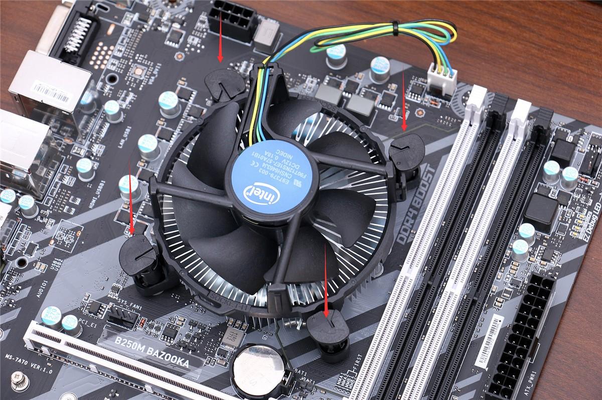 电脑怎么用光盘重新装机详细步骤,电脑重装系统教程win7一键装机