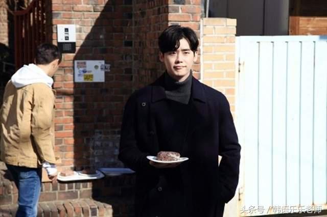 当你沉睡时李钟硕救秀智图片,当你沉睡时李钟硕看生病的裴秀智