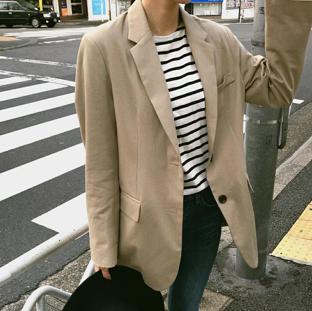 秋装搭配一整套休闲时尚减龄,有哪些秋装搭配实用又时髦的