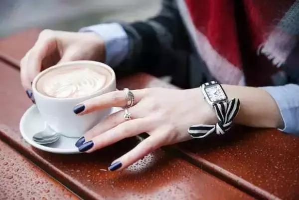 dw一个档次的手表品牌,和dw手表一样潮的手表叫什么牌子