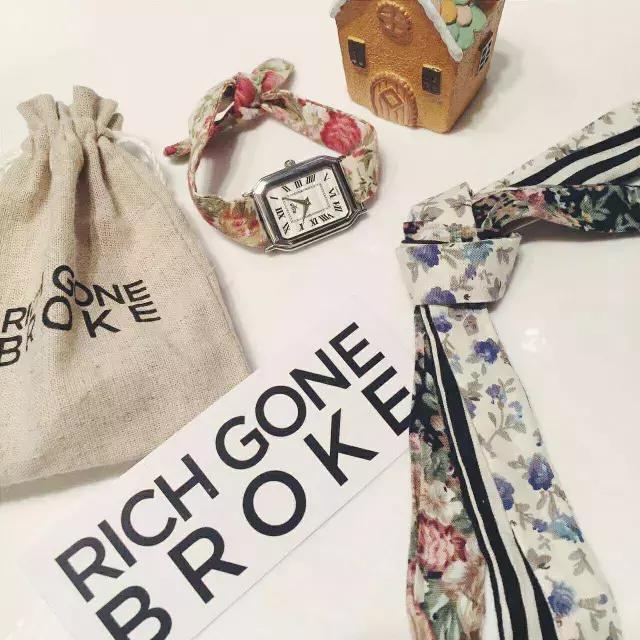 dw一个档次的手表品牌,和dw手表一样潮的手表叫什么牌子