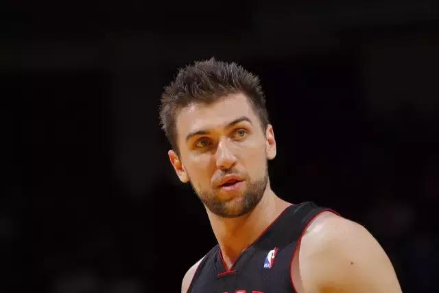 18岁东契奇数据,东契奇是哪年进入nba