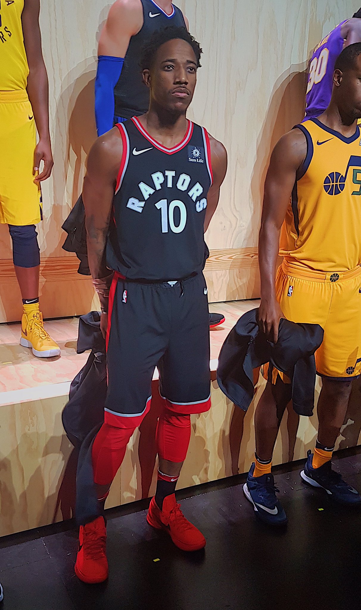 nba耐克球衣发布会,nba官方公布新赛季城市版球衣