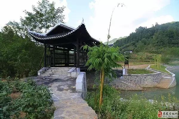 恩施土家族苗族村落,恩施景色秀丽的少数民族村寨