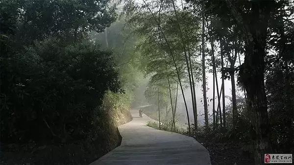 恩施土家族苗族村落,恩施景色秀丽的少数民族村寨