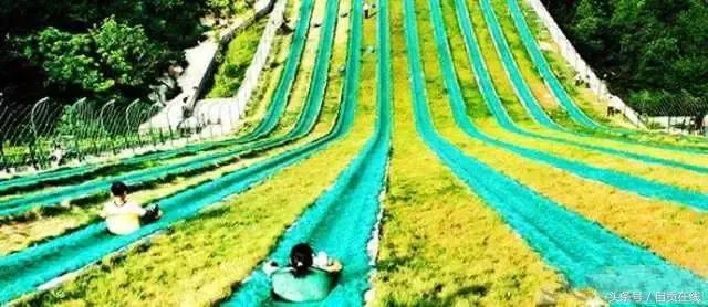 富顺建成全省规模最大的滑草场，走起！