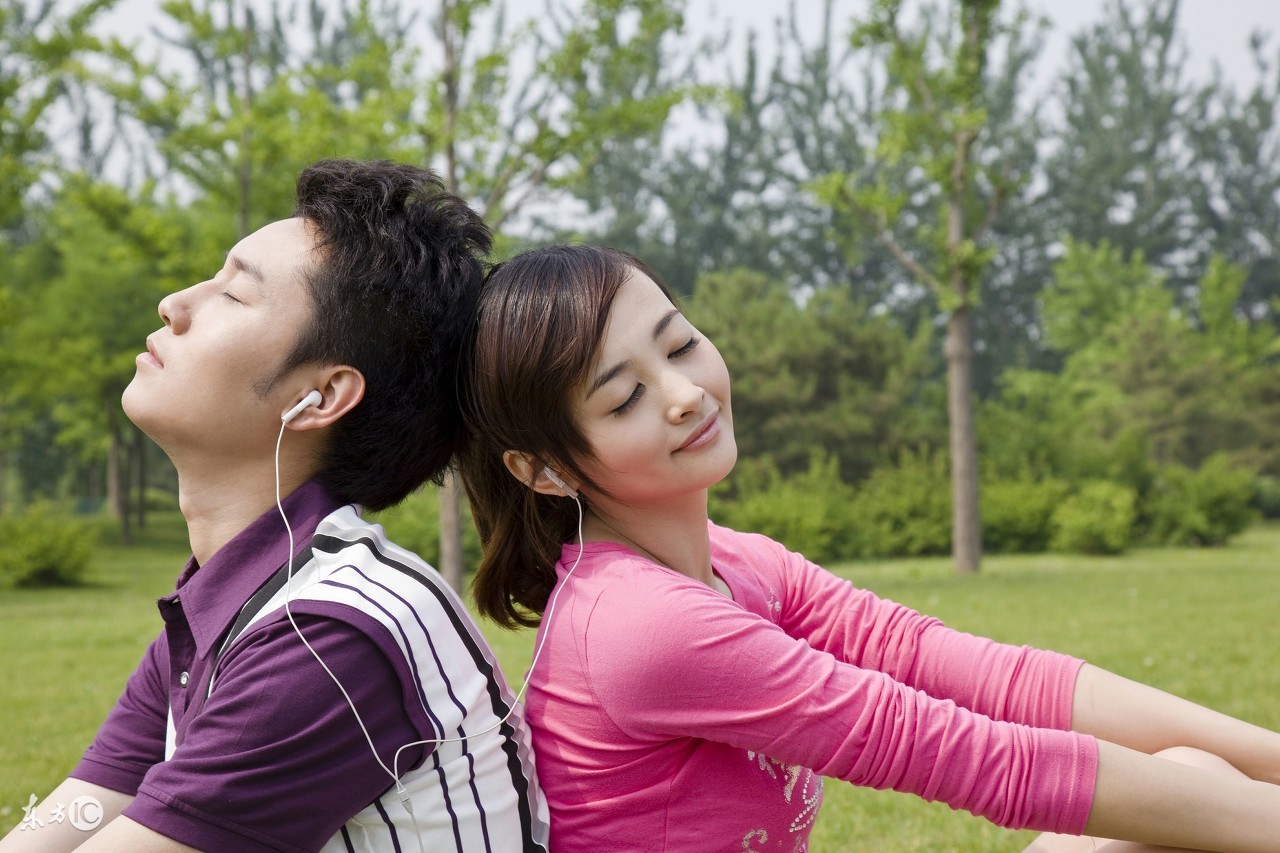 女人做哪些事会让男人觉得很浪漫,女人让男人不能忍受的三大行为