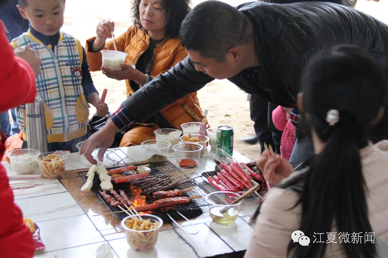 亲子植树活动信息,社区亲子植树活动