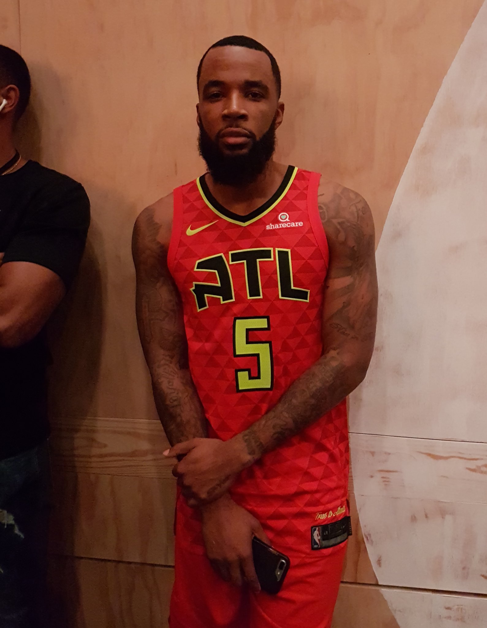 nba耐克球衣发布会,nba官方公布新赛季城市版球衣