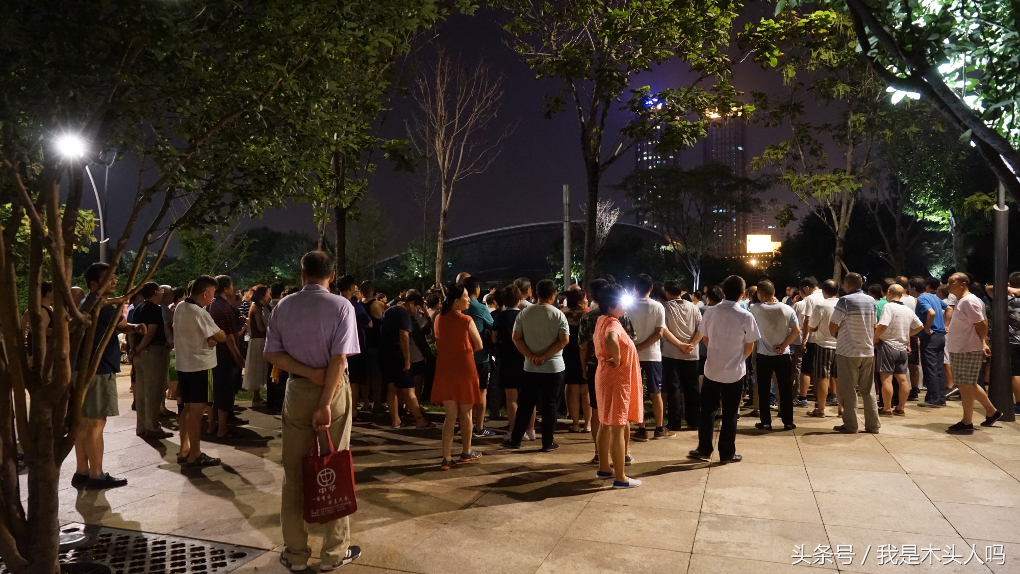 天津银河广场原来样子,天津银河广场最新视频