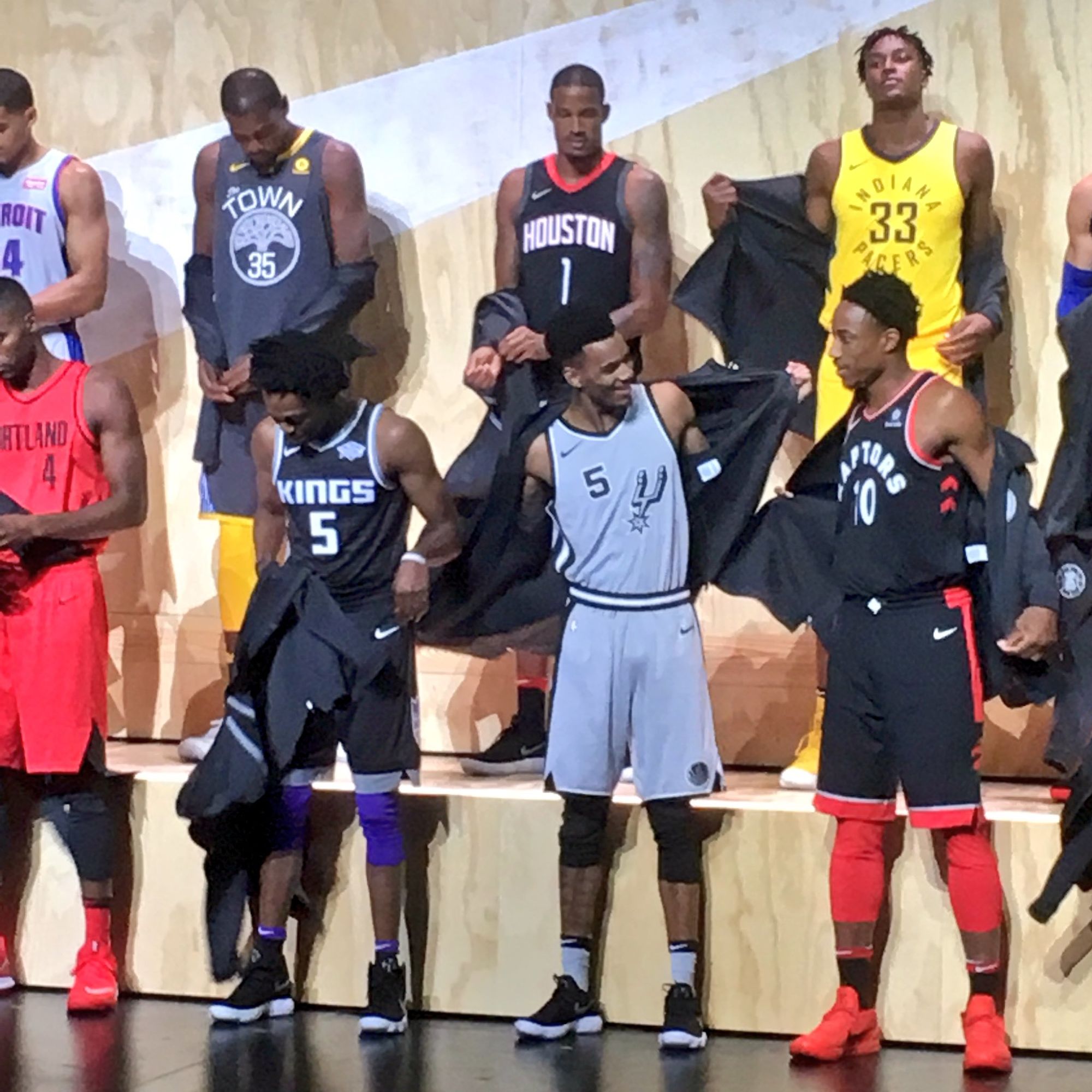 nba耐克球衣发布会,nba官方公布新赛季城市版球衣