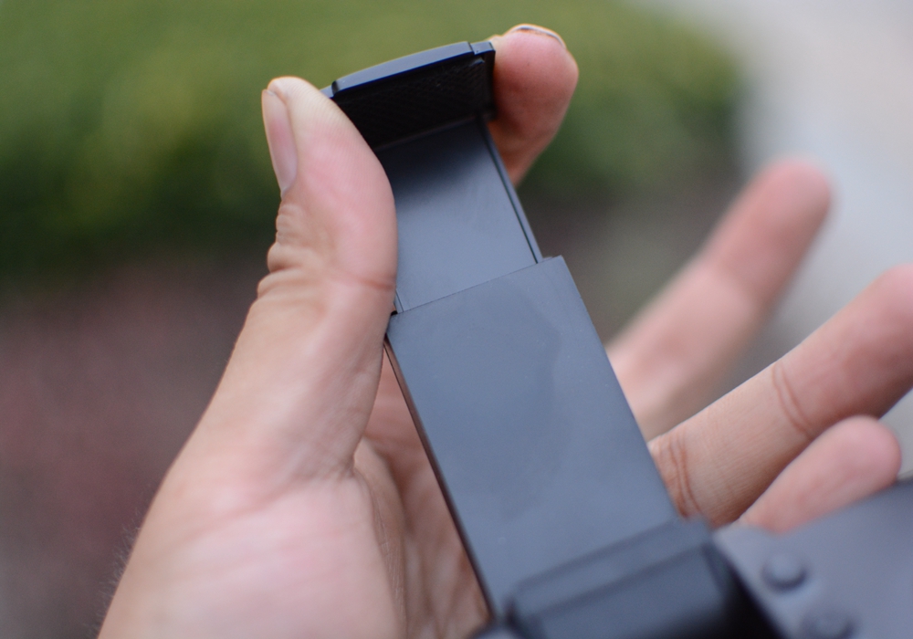 北通p1手柄测试,王者光荣双按键手柄一键连招神器