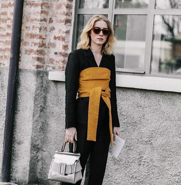 早秋复古又时髦的日常搭配,又酷又飒的早秋搭配