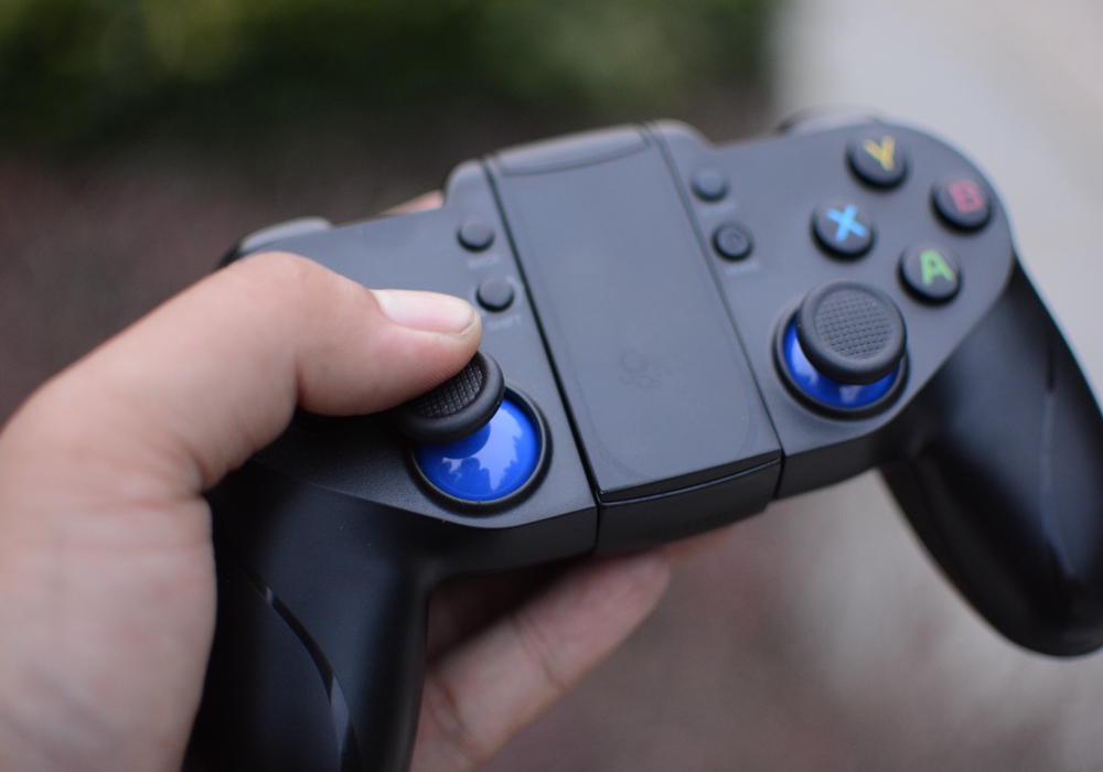 北通p1手柄测试,王者光荣双按键手柄一键连招神器