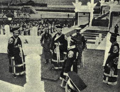 只做了83天皇帝的袁世凯突然猝死，死前的这句话令人费解