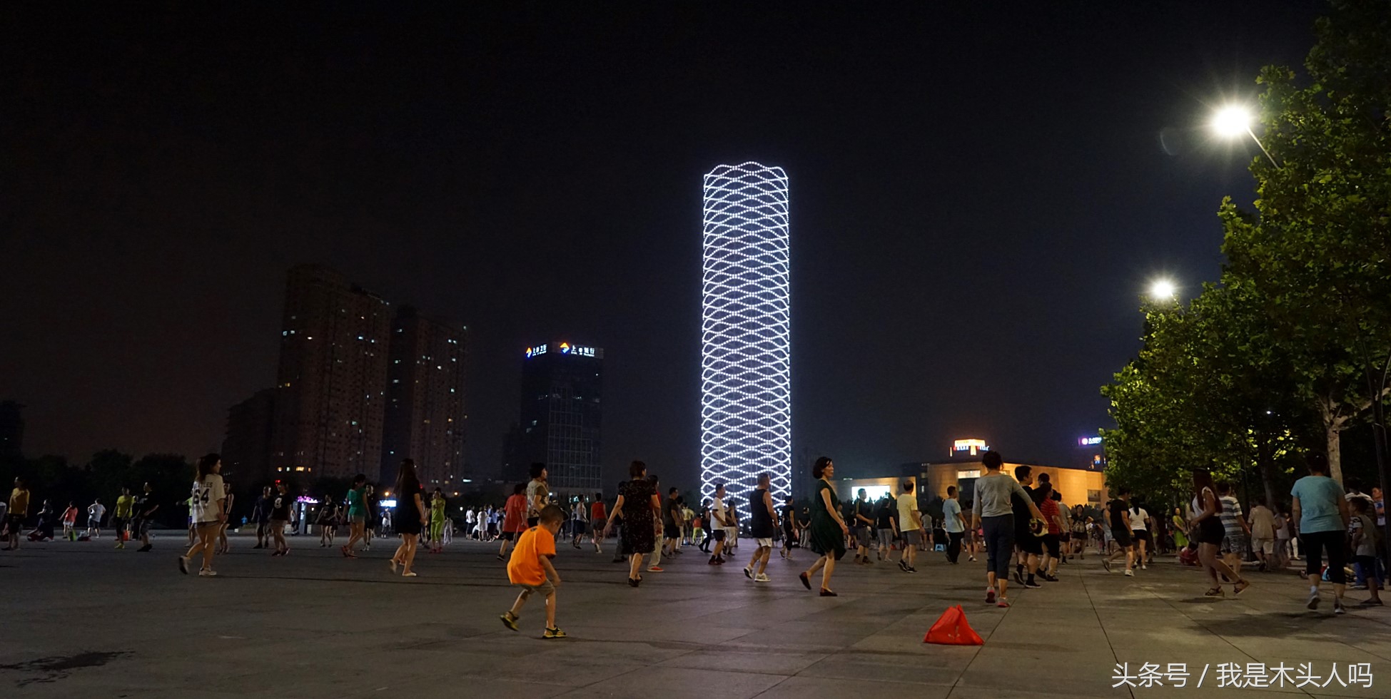 天津银河广场原来样子,天津银河广场最新视频