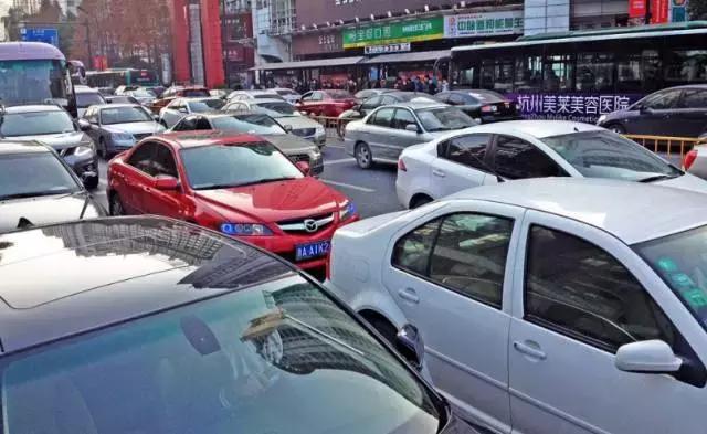 新手如何轻松掌握安全驾驶技巧,超全实用安全行车驾驶技巧