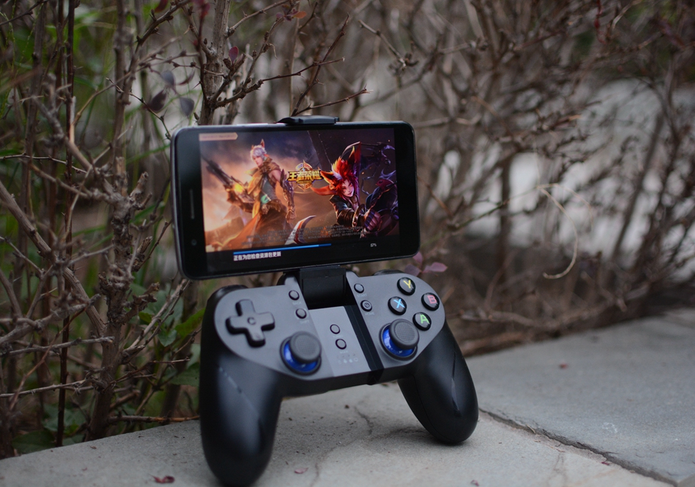 北通p1手柄测试,王者光荣双按键手柄一键连招神器