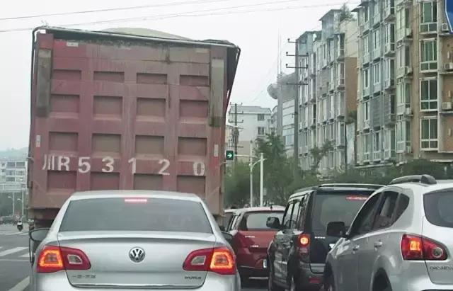 新手如何轻松掌握安全驾驶技巧,超全实用安全行车驾驶技巧