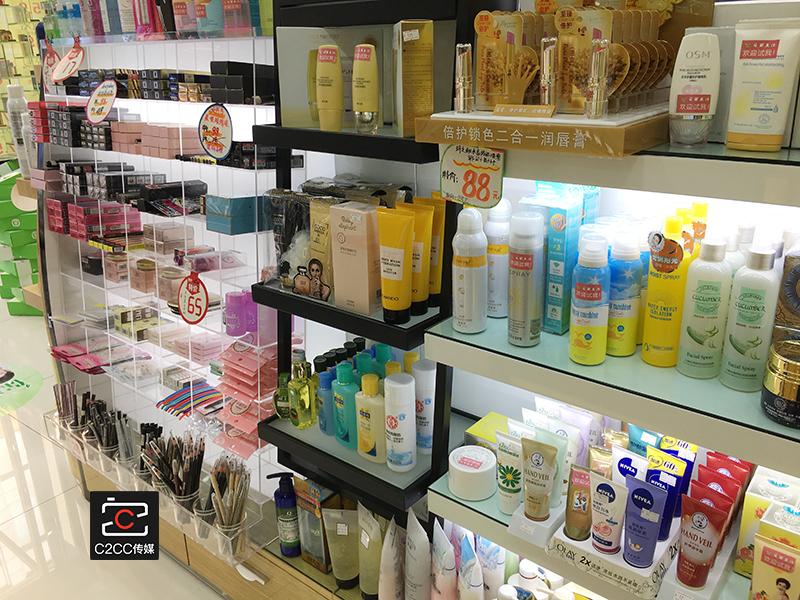 如何与德阳强势的百货“抗衡”？苏世强找到了方法｜专访