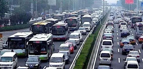 新手如何轻松掌握安全驾驶技巧,超全实用安全行车驾驶技巧