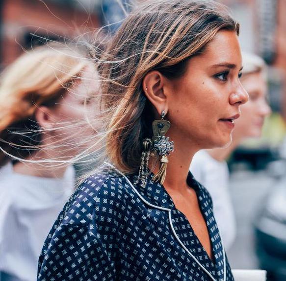 早秋复古又时髦的日常搭配,又酷又飒的早秋搭配