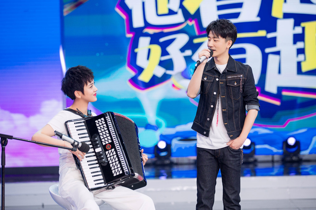 李子峰何炅,何炅李晓峰快乐大本营