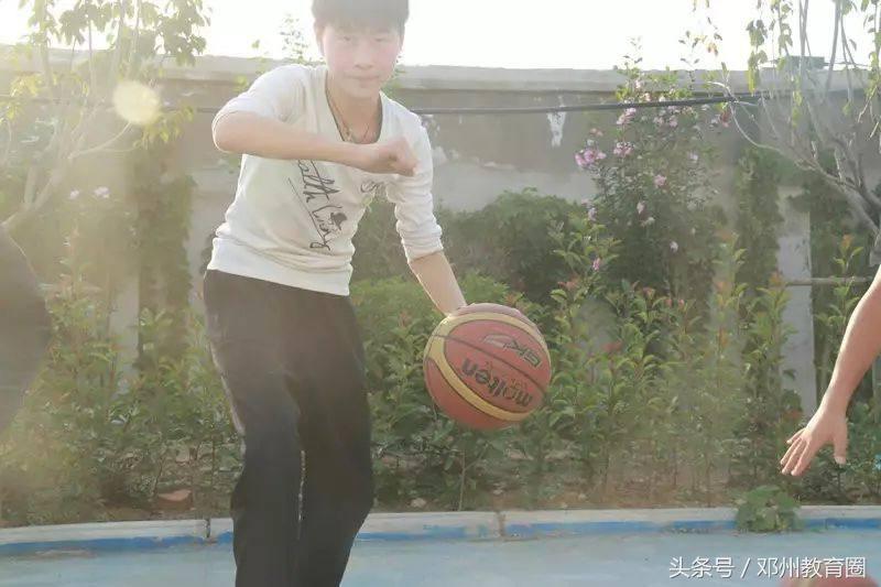 2019邓州市春雨国文学校,邓州市春雨国文学校怎么样