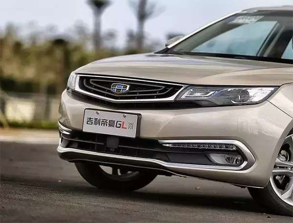 帝豪gl和卡罗拉选哪个好,卡罗拉和吉利帝豪gl