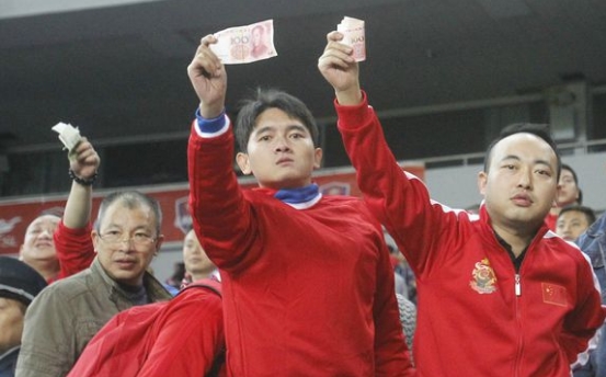 那些年粉丝的呐喊,那些年的球迷