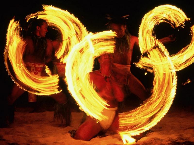 十一来*安泰**方特“白天+黑夜”燃爆假期