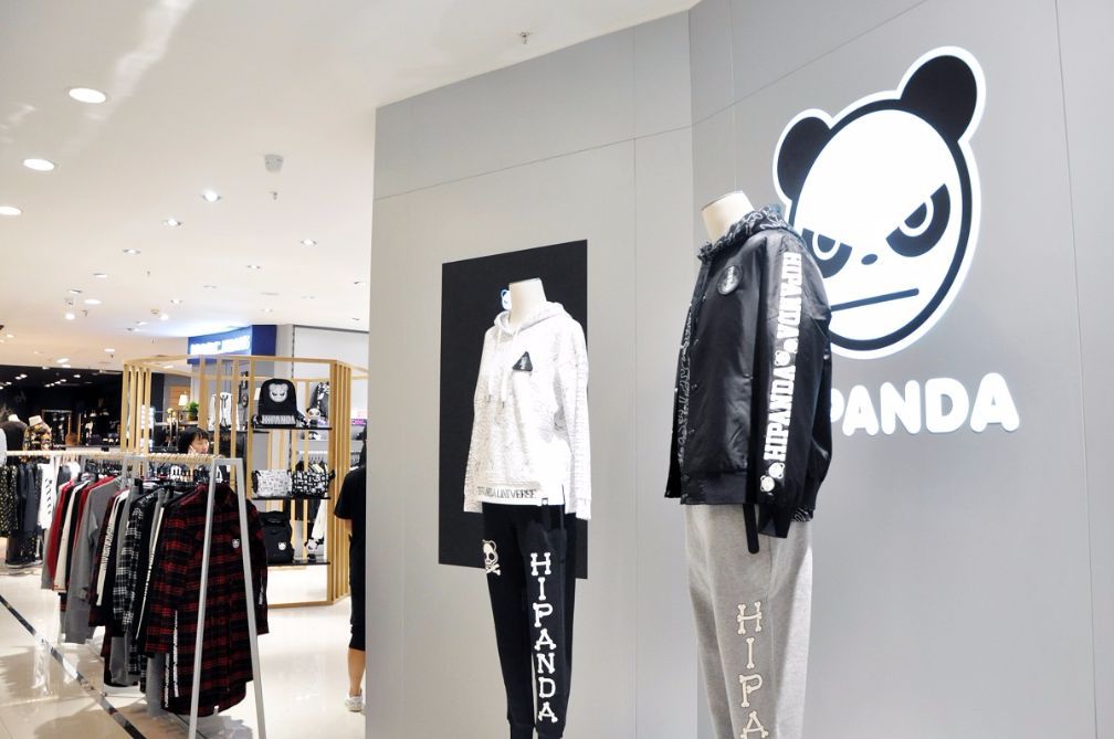 重庆时尚之北街拍，献上男士秋冬潮流单品选购指南