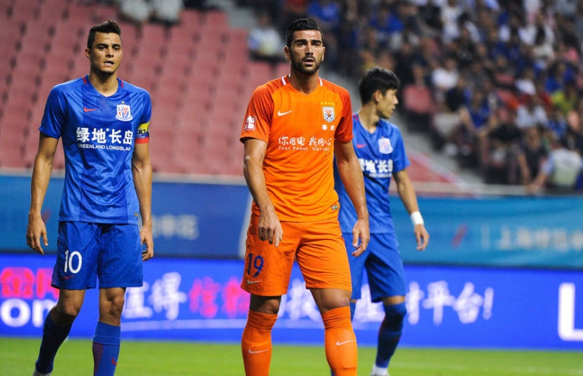 帮延边保级、解决申花纠纷，“居委会大妈”鲁能干得越来越称职了