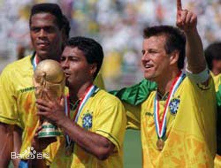 盘点足坛历史20大球星,盘点足坛上该有的样子