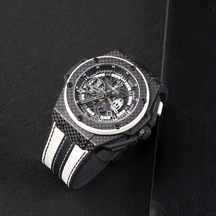 碳纤维机械手表,宇舶尤文图斯限量版