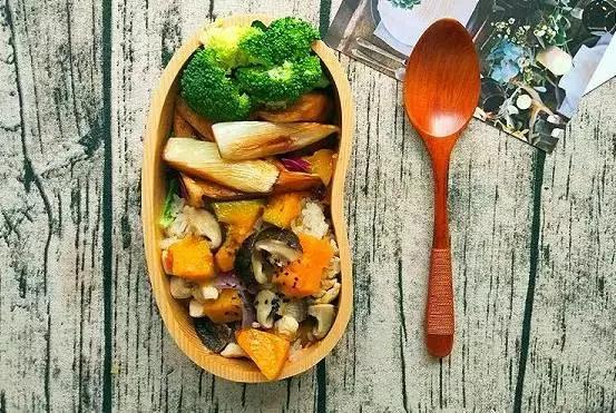 电饭煲简单美食菜谱大全,电饭煲菜谱大合集简单又方便