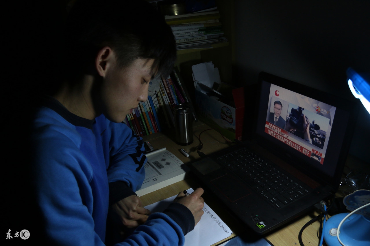 美容科医生汤爱荣：年轻人防止老年斑，这8招管用！