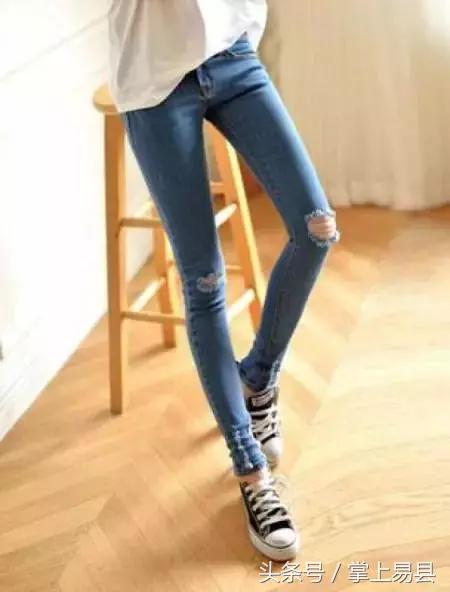 今年秋季流行穿裙子裤子超级时髦,2020年冬季最流行女装裤子