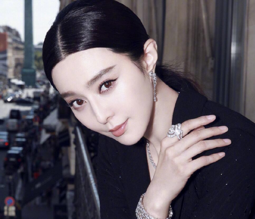 范冰冰是否开眼角,范冰冰双眼皮开眼角了吗