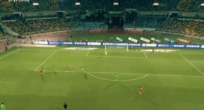 赵和靖丢点球的原因,赵和靖顶裁判